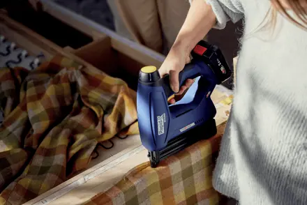 Rapid BTX553 Graffatrice a batteria 18V P4A Valigetta